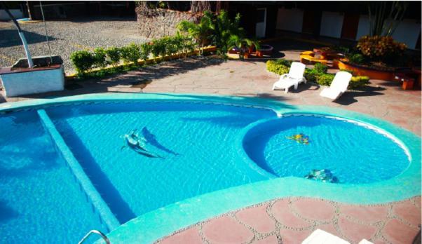 Hotel Gina Tecomán المظهر الخارجي الصورة