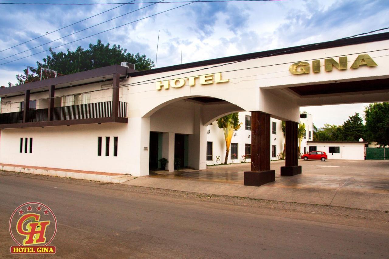 Hotel Gina Tecomán المظهر الخارجي الصورة