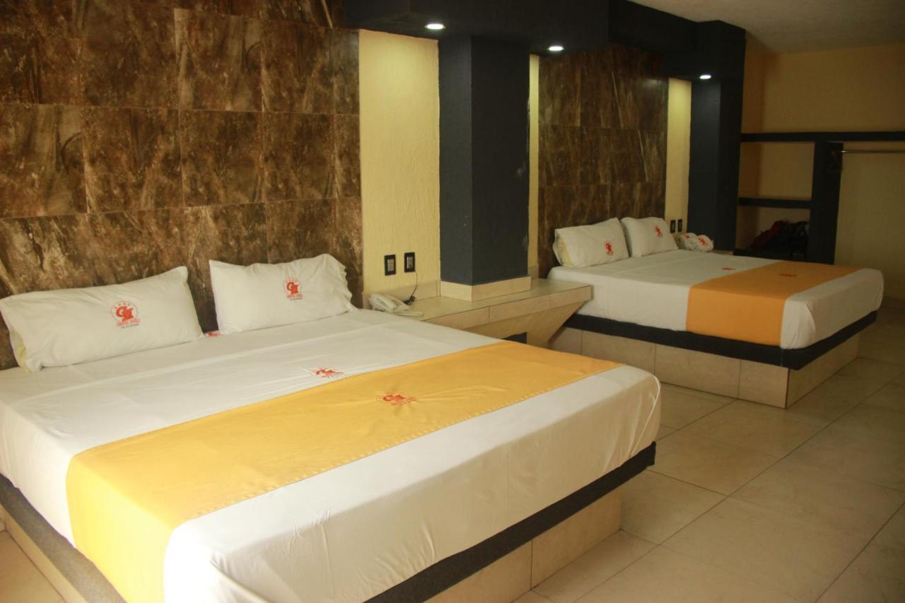 Hotel Gina Tecomán المظهر الخارجي الصورة