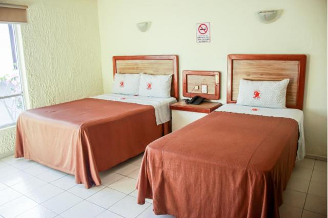 Hotel Gina Tecomán المظهر الخارجي الصورة
