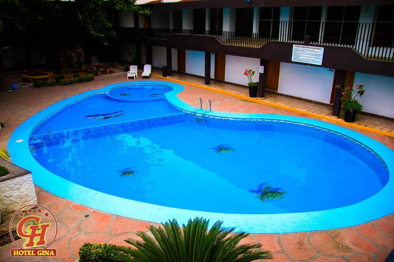 Hotel Gina Tecomán المظهر الخارجي الصورة
