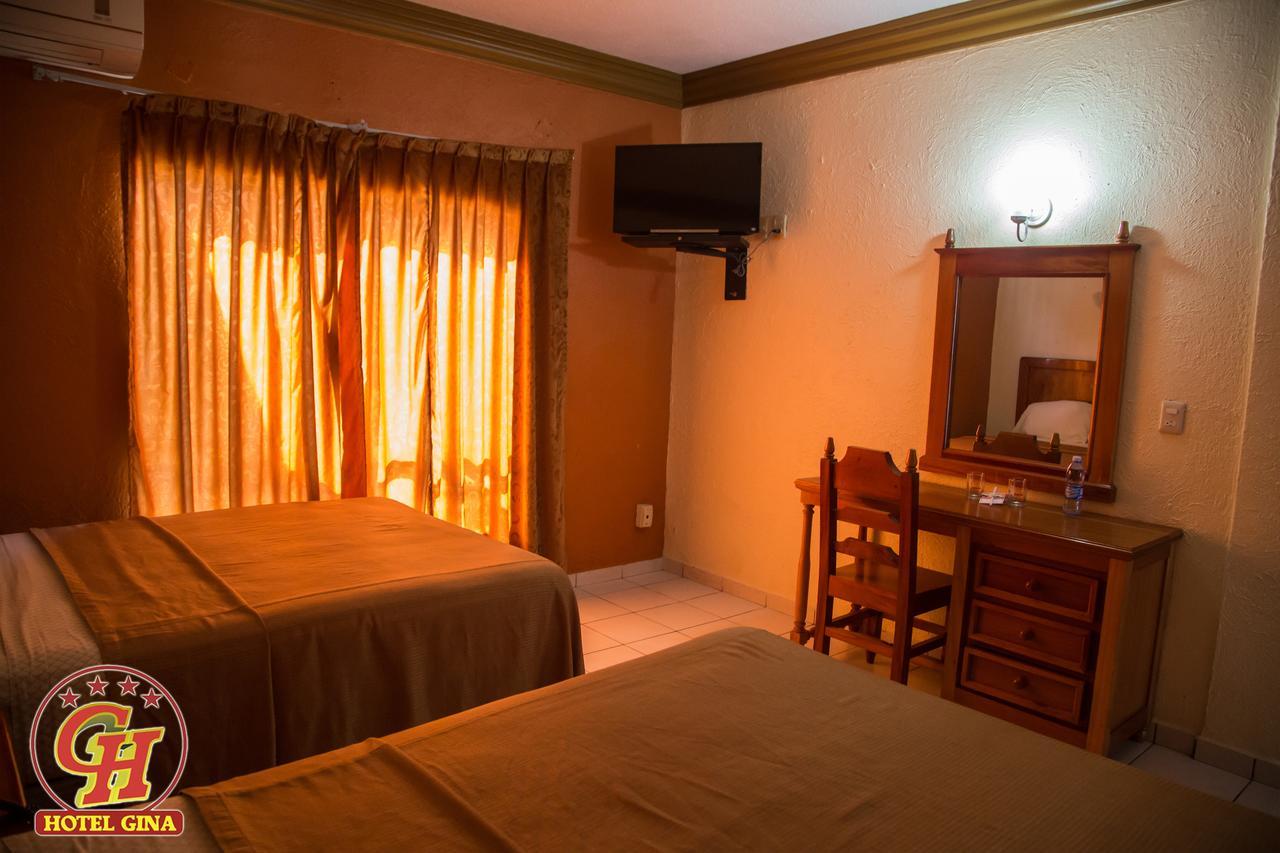 Hotel Gina Tecomán المظهر الخارجي الصورة